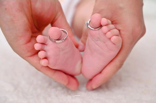 杭州孕妇两个月肚子疼